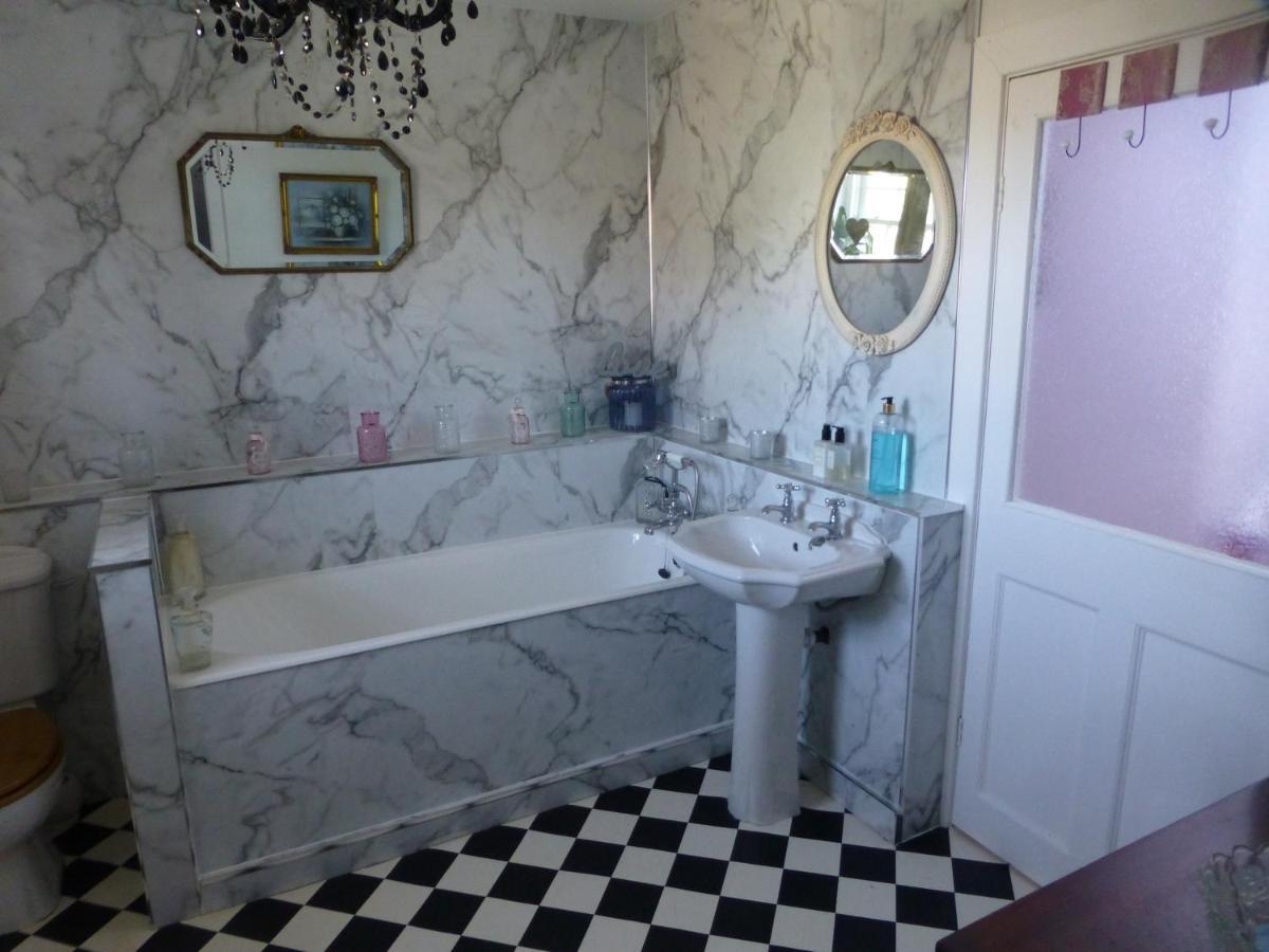 The Law House Apartment Coldingham ภายนอก รูปภาพ